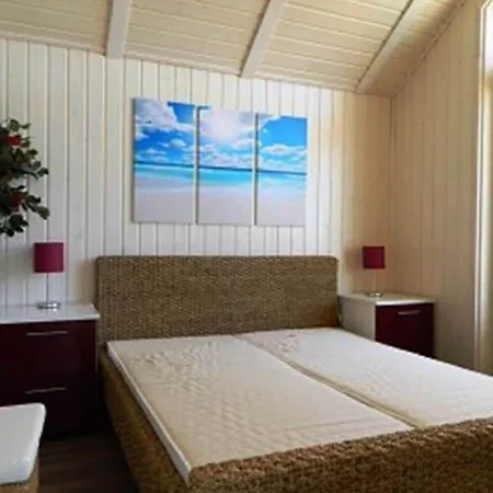 House Wesselburenerkoog, Sauna, Fireplace *